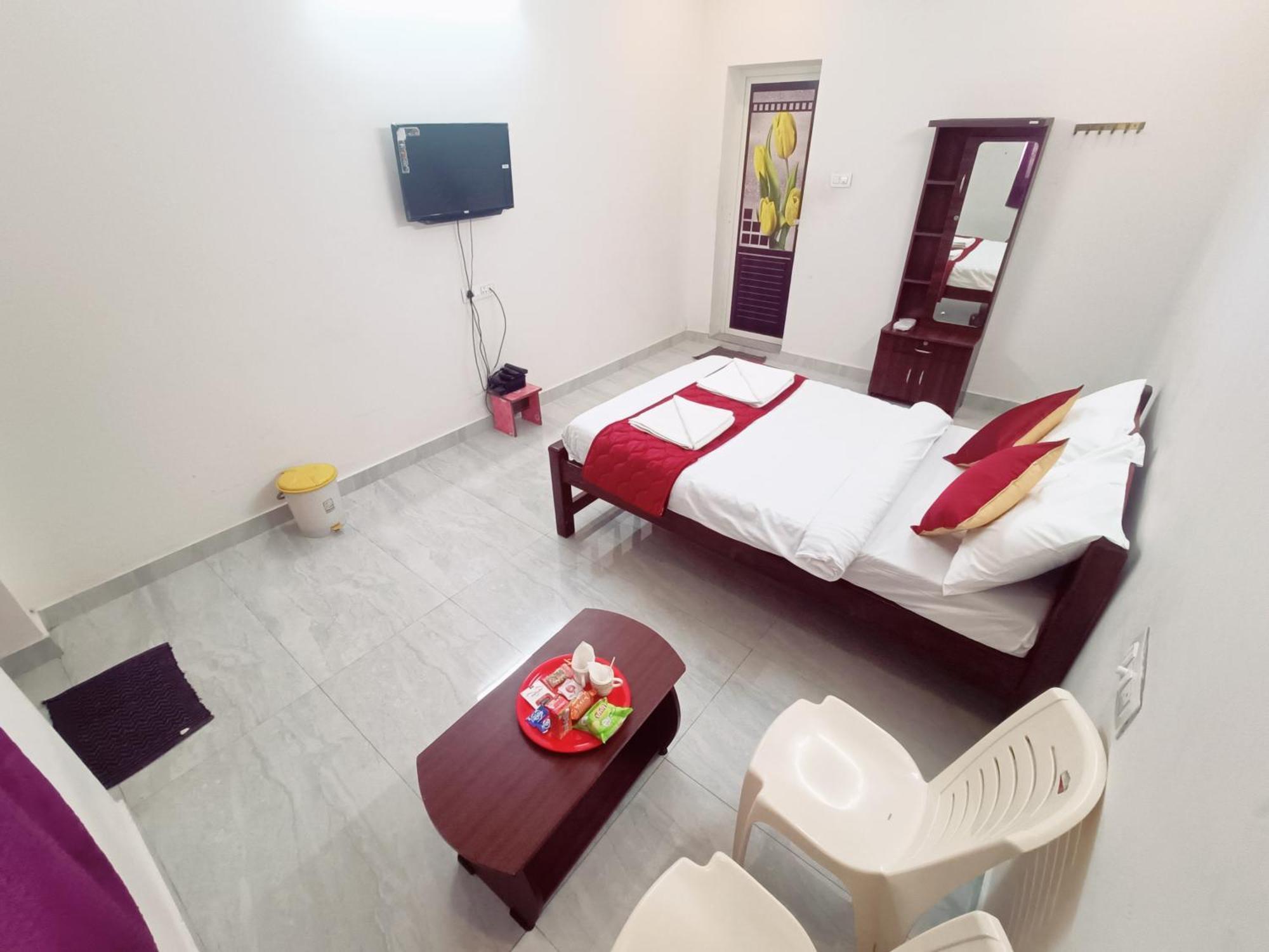 Hotel Cloud Residency Yercaud Esterno foto
